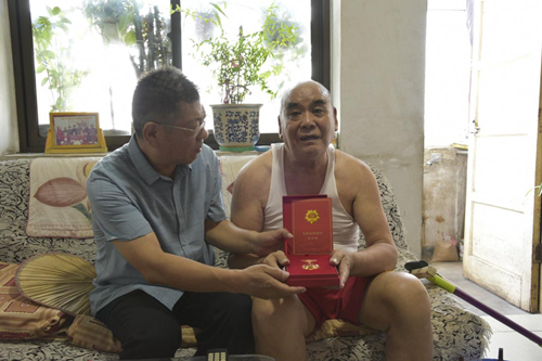 香港六宝台宝典